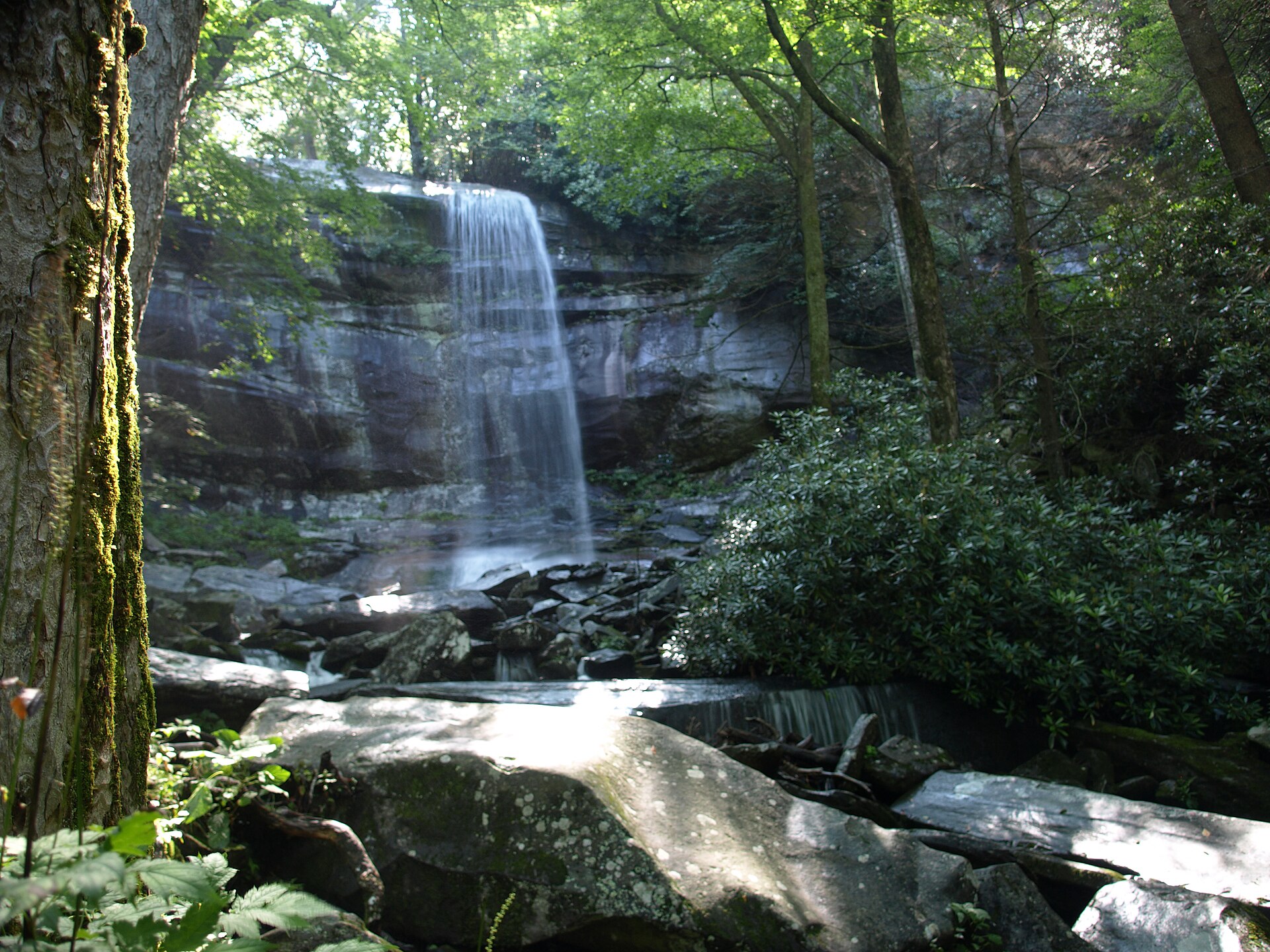 Laurel Falls vs Grotto Falls