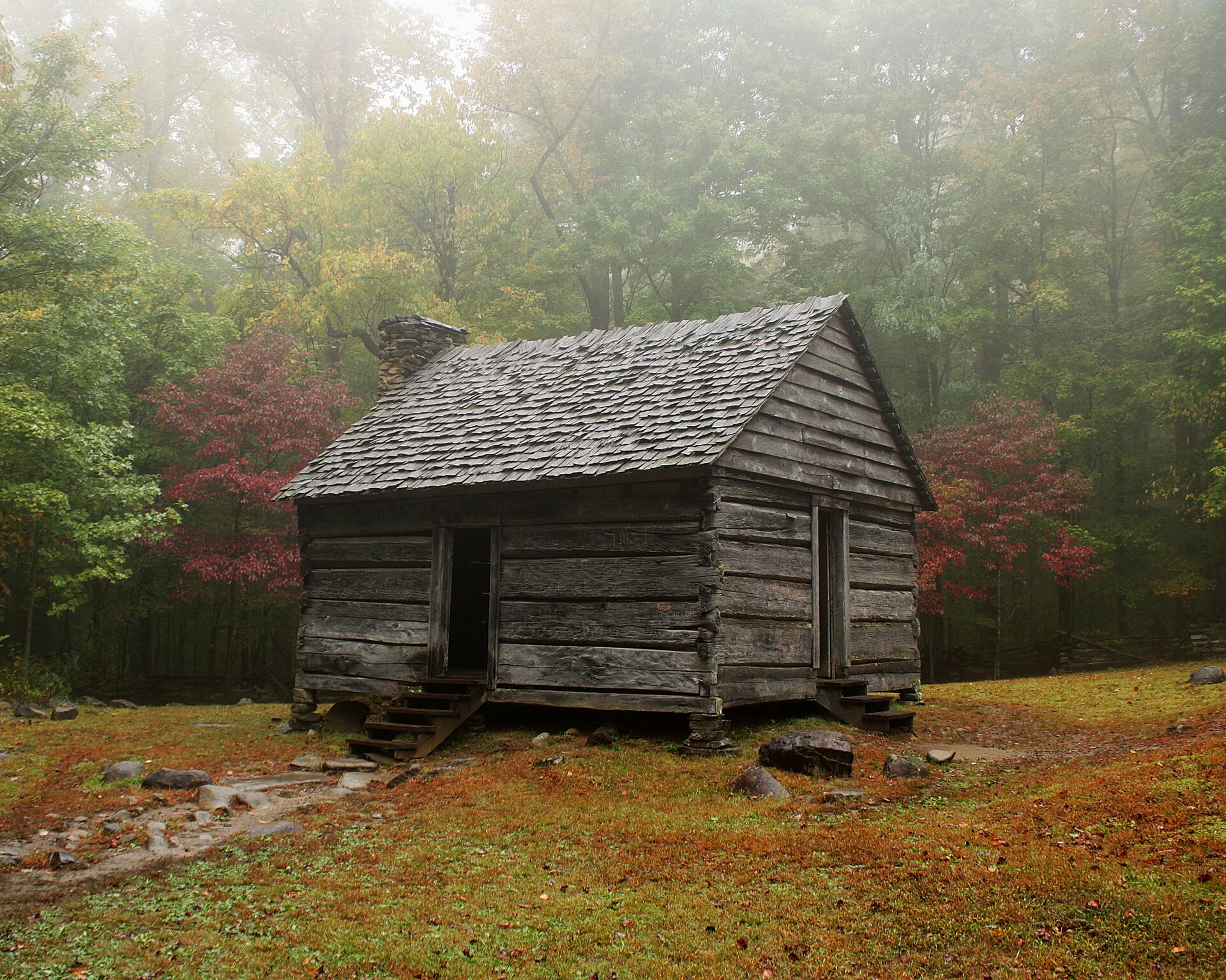 Glamping vs. Cabin in the Smokies